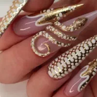 مدل برای کاشت ژورنالی هالوین میخوام ۳ تا مدل