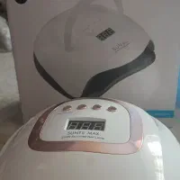 تعدادی وسایل کاشت ناخن