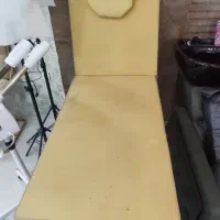 تخت|آرایشگاه و سالن‌های زیبایی|بندرعباس, |دیوار