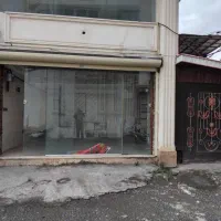 مغازه-35-متری-بالکن-دار-باسرویس-بهداشتی