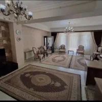 بانویی جهت انجام امور منزل