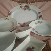 ظرف ظروف چینی گل سرخی گل قرمز قدیمی ژاپن