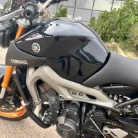 Mt9 cb1300 gsx|موتورسیکلت|رباط‌کریم, رباط‌کریم|دیوار
