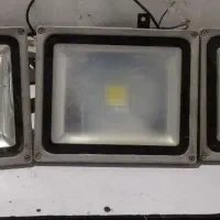 پرژکتور پر نور به شرط و تست
