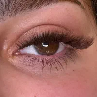 آموزش و انجام خدمات اکستنشن مژه