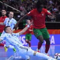 بازیکن فوتسال حرفه ای