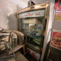 یخچال ویترینی ۴ درب و تاپینگ ۸ لگنه