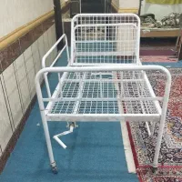 تخت بیمارستانی در حد نو
