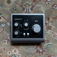 کارت صدا ادینت id4 mkii