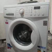 ماشین لباسشویی الجی ۵کیلویی اصل کره گیربکسی|ماشین لباسشویی و خشک‌کن لباس|مشهد, شهید معقول|دیوار