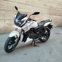 آپاچی 180