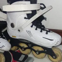اسکیت سالم از سایز ۳۶تا ۴۰ میخوره