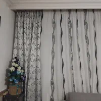 پرده حریر دوتا دستک با کلی لوازم درحد