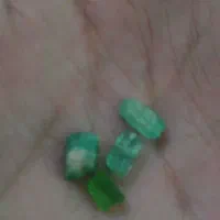 زمرد پنجشیری اصل خام