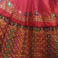 لباس اجاره داده میشود۲۵۰ بله درسته فقط ۲۵۰