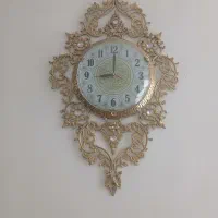 ساعت دیواری