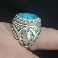 انگشتر مردانه و سنگ اصلی