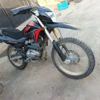 موتورسیکلت تریل کم کار