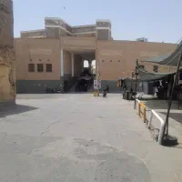 مغازه-فروشی-نزدیک-حرم