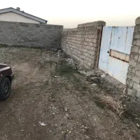 زمین چهار دیواری مناسب برای انبار آهن ،کاشی سرامیک