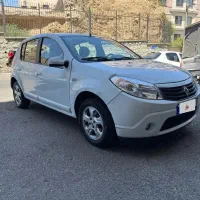 رنو ساندرو اتوماتیک مدل ۱۳۹۵