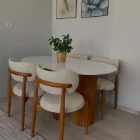 میز نهارخوری مینیمال