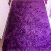 فرش بنفش
