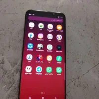 دوتا گوشی دارم فقط با گوشی طاق میزنم