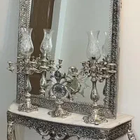 آیینه و شمعدان