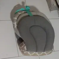 بالش شیردهی بچه