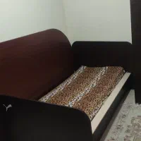 تخت یکنفره همراه با تشک خوشخواب