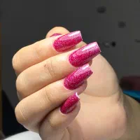 خدمات کاشت و ترمیم ناخن 300