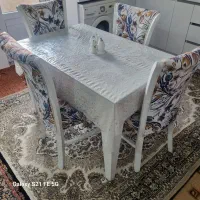 میز ناهارخوری ۴ نفره