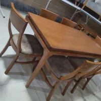 میز غذا خوری وی آی پی