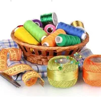 تعدادی وسایل خیاطی نو