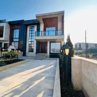 ویلا-باغچه-دوبلکس-220-متر-استخردار-شهرکی-سندتکبرگ