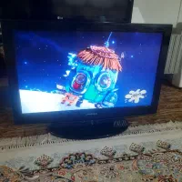 ال سی دی ۳۲ اینچ پنل شکسته