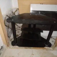 زیر تلویزیون