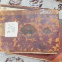 ۵ جلد کتاب با قدمت ۸۰تا۱۱۰سال