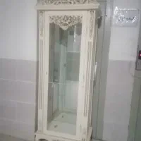 ویترین آینه دار