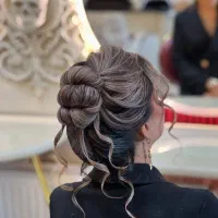 میکاپ و شنییون اصلاح و ابرو|خدمات آرایشگری و زیبایی|اصفهان, خواجه عمید|دیوار