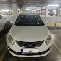 جک j4 مدل ۱۴۰۴