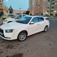 دنا پلاس اتوماتیک، مدل ۱۴۰۴