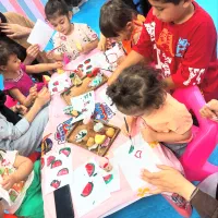 مربی خانه بازی کافه رستوران