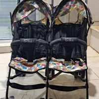 کالسکه دوقلویی