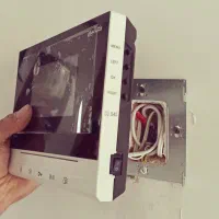 تعمیرآیفون تصویری درمحل .فروش چکی دوربین و دزدگیر|خدمات پیشه و مهارت|نجفآباد, صالح آباد|دیوار