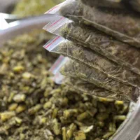 نیرو خانم برای محیطی کاملا زنانه|استخدام خدمات فروشگاه و رستوران|تهران, اوقاف|دیوار