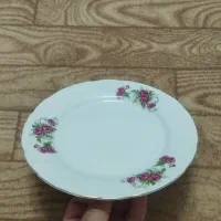 دیس آرکپال و بشقاب گل سرخی