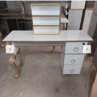 دوعددصندلی اصلاح،سرشور،میزناخن|آرایشگاه و سالن‌های زیبایی|چابهار, |دیوار