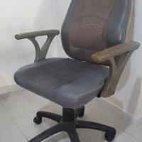 صندلی اداری چرخدار